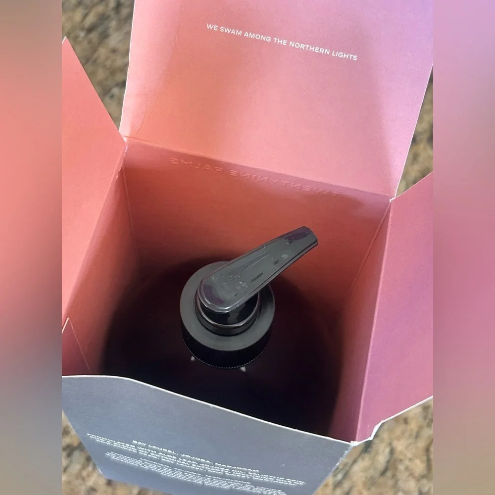 NEW TWENTYNINE PALMS PINYON POET BODY WASH